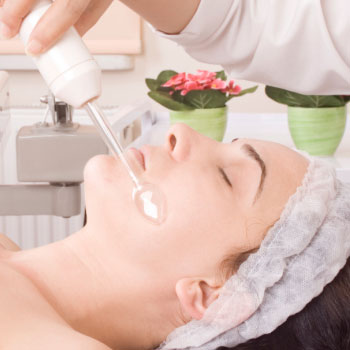 What Are the Pitfalls of Laser Facial Treatment?