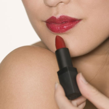 How to Choose the Right Lipstick for You